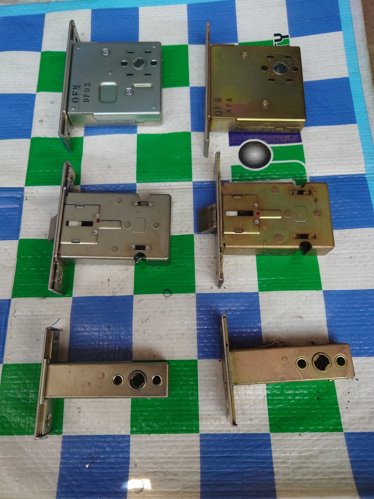 3つの錠の新旧です。